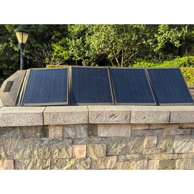 Sac pliable solaire à cellules monocristallines avec 2 ports USB et taille pliée compacte de 400*358*40 mm