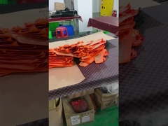 Montage au sol du chargeur de panneau solaire portable pliable 100W 18V pour camping-car